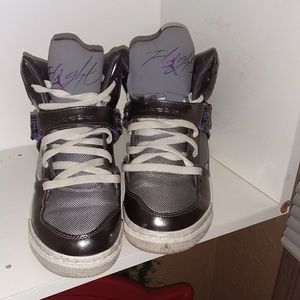 Youth size 7 jordans